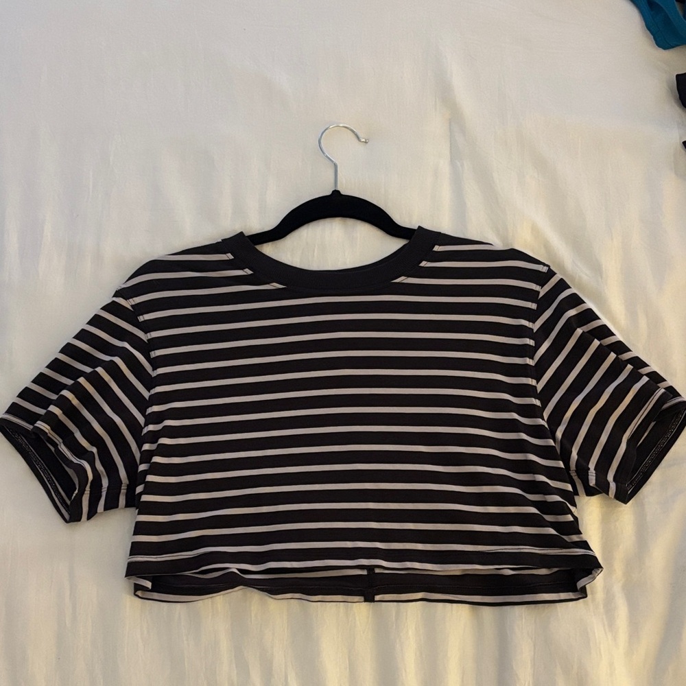 Lululemon all yours cropped tee